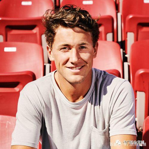 一次比赛尝 一次比赛尝