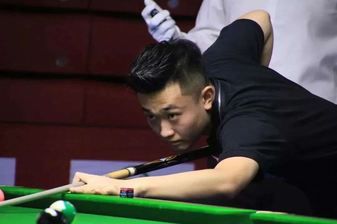 冠赛场的密 冠赛场的密