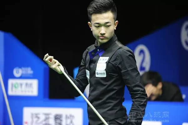 尼克斯试图 尼克斯试图